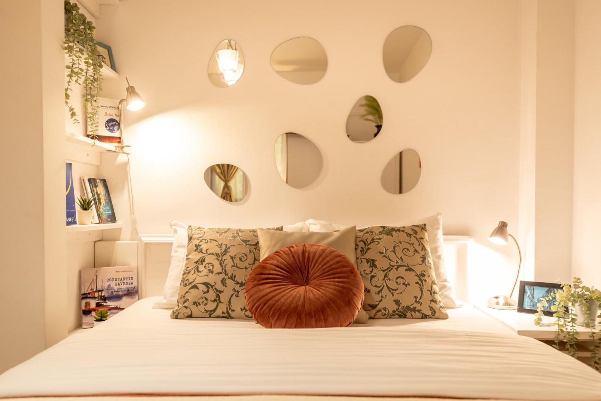 2Br Apartment At Piata Natiunilor Unite: Perfect For City Center Stays Bucharest Exterior photo